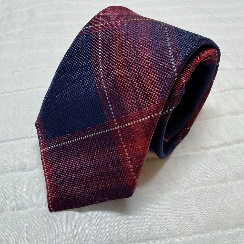 Cremieux Men's Silk Tie Made In USA Plaid Red Blue‎ 3" Width